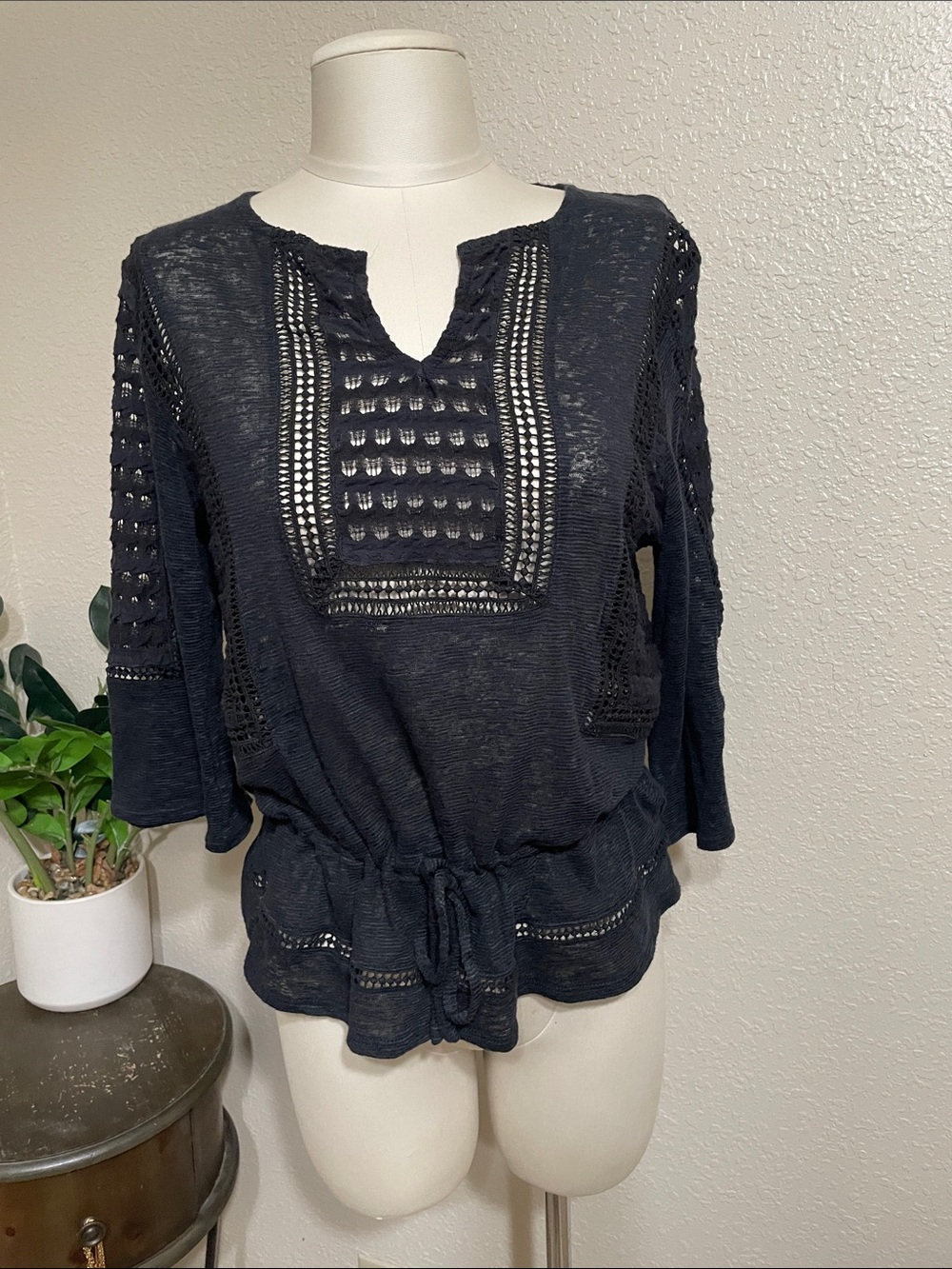Lucky Brand black Crochet-Trim Tie-Waist Tunic Top